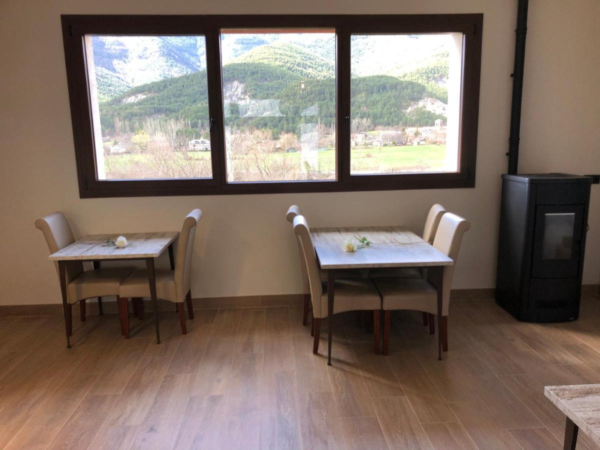 Leyendas Del Pirineo Fiscal Eksteriør bilde
